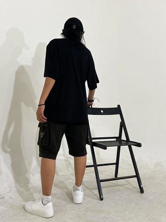 Oversized T-shirt BLACK product image (2)