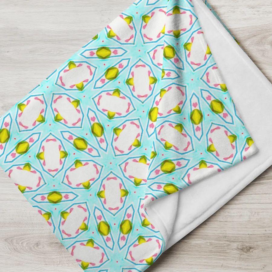 Colorful Diamond & Heart Throw Blanket product image (7)