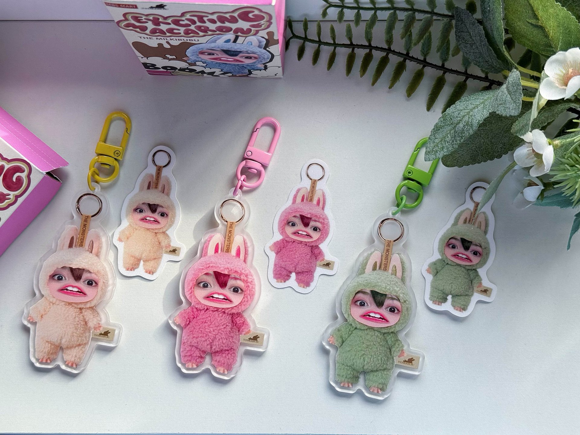 MILKIBUBU Tasty Macarons Series - Keychain Blind Box (FULL CASE) product image (10)