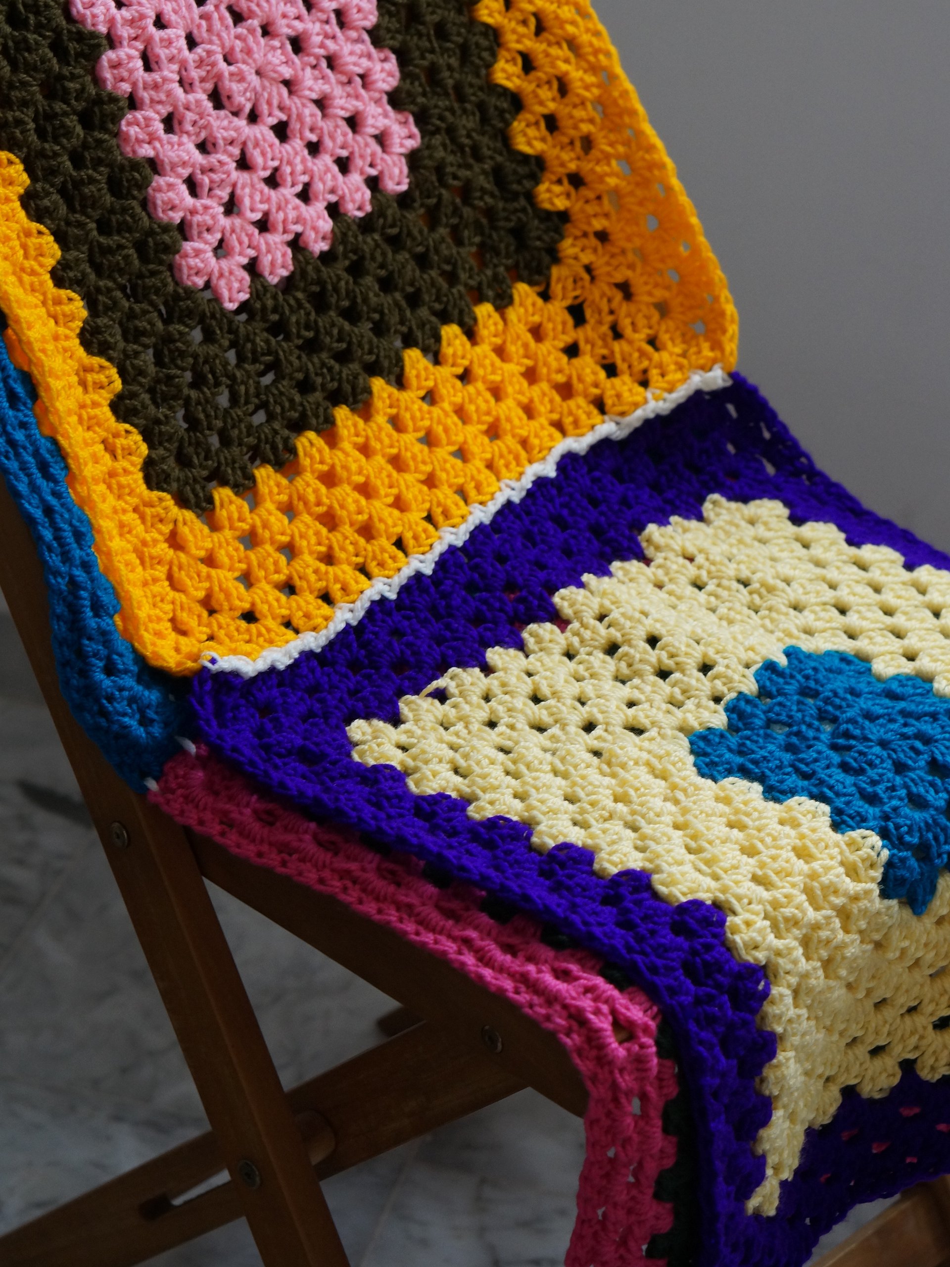 Granny square rectangular shawl pattern product image (3)