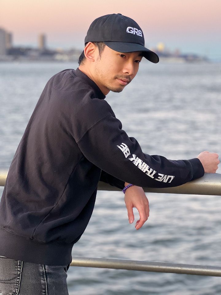 GR8 Sweatshirt (Trio Ver.) product image (2)