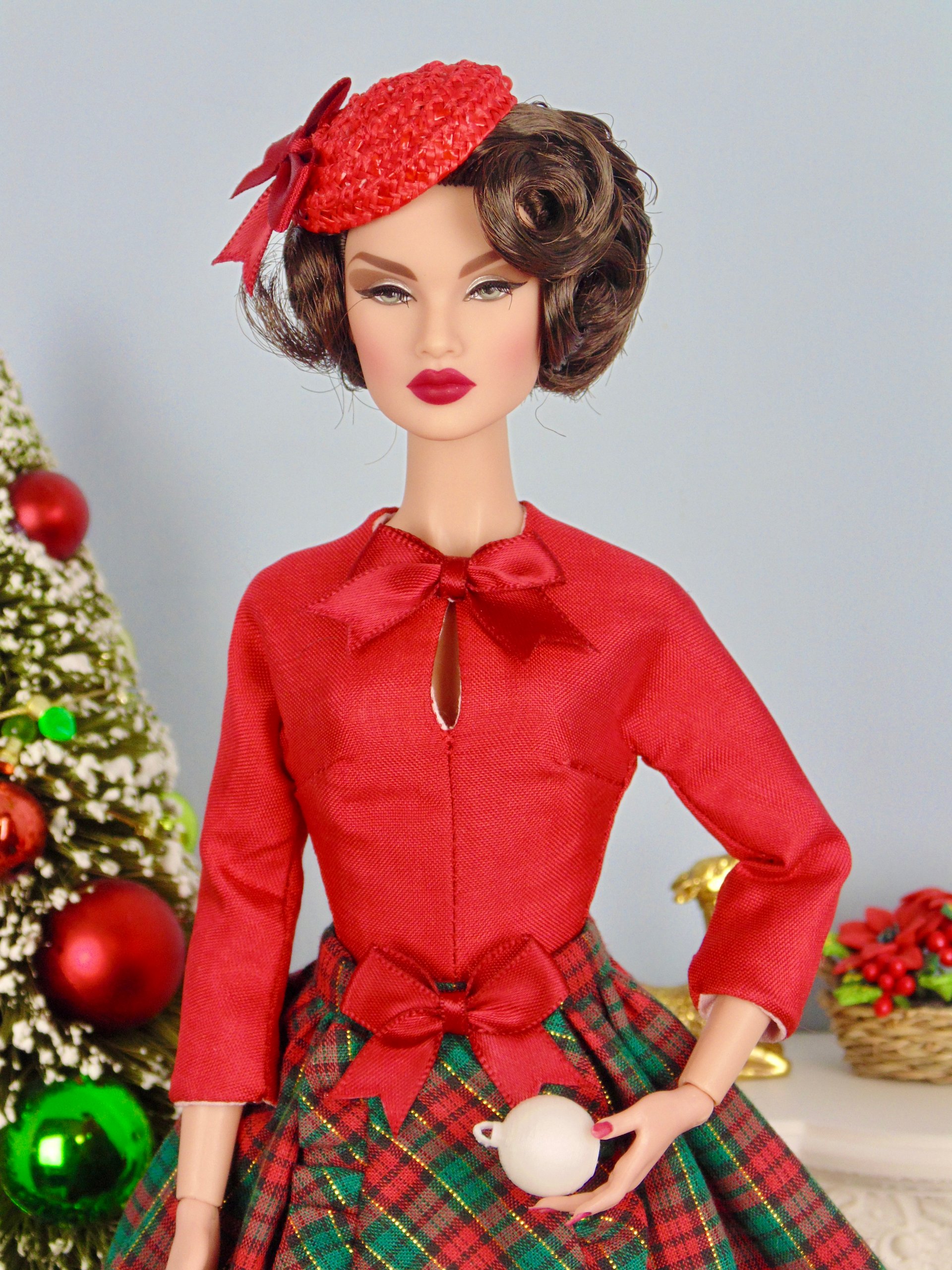 Deck the Halls for 12” fashion dolls product image (7)