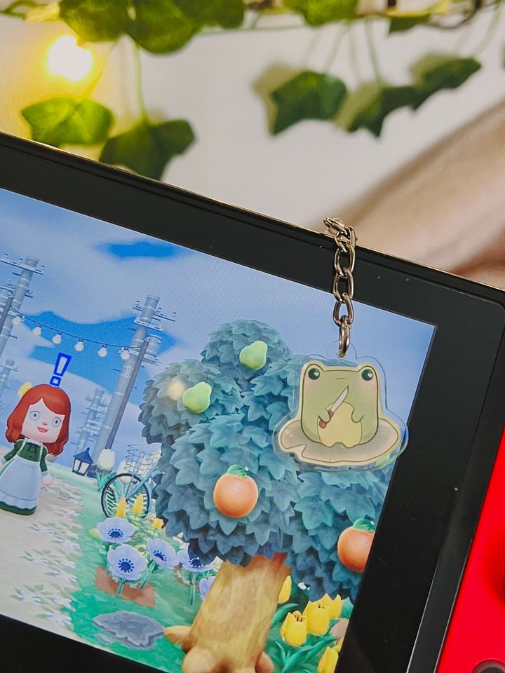 Stabby Bepis Switch Charm product image (1)