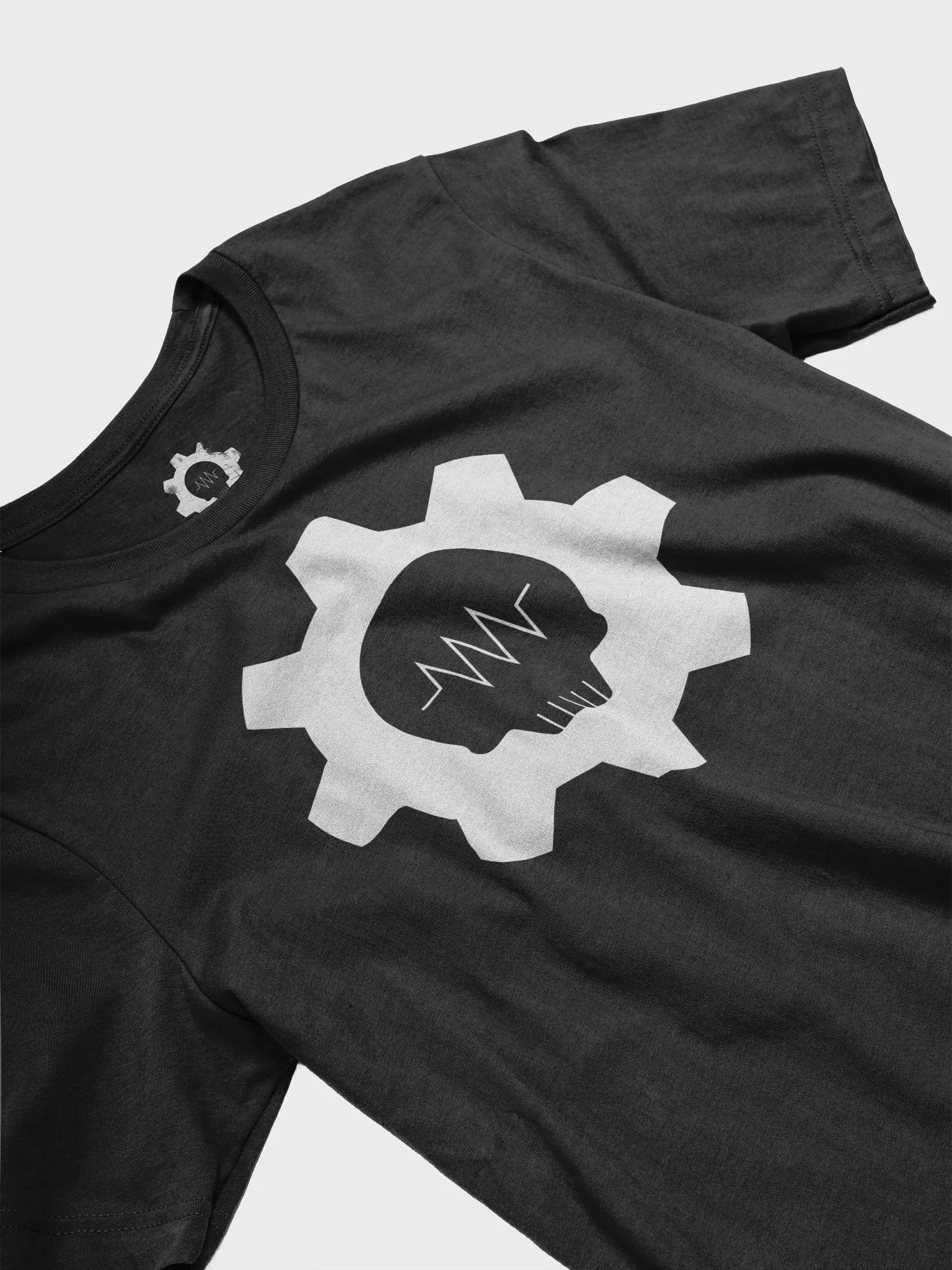 Resist The T-Shirt (Masc) product image (3)