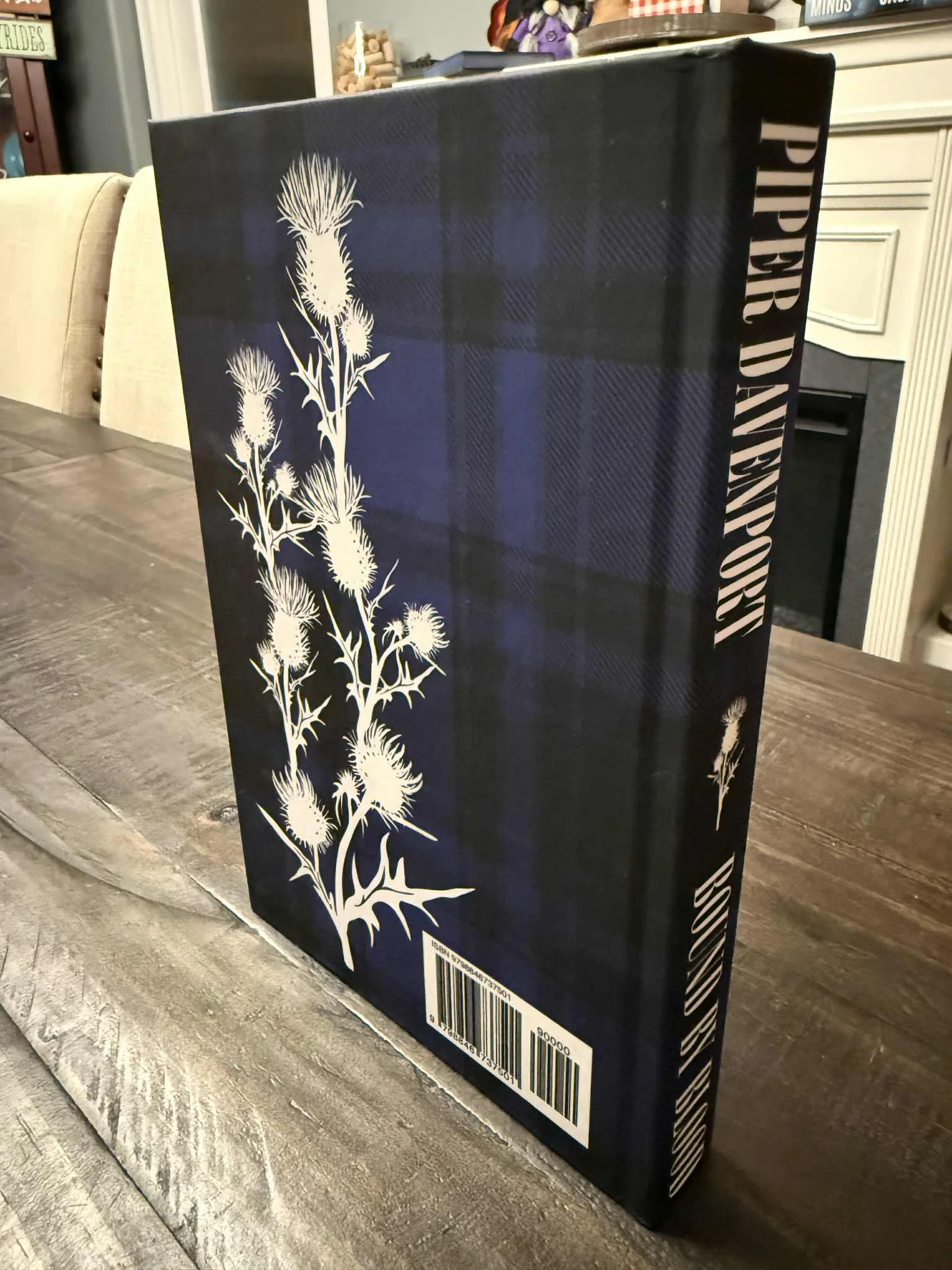 Bound by Blood - SPECIAL HARDBACK EDITION product image (2)