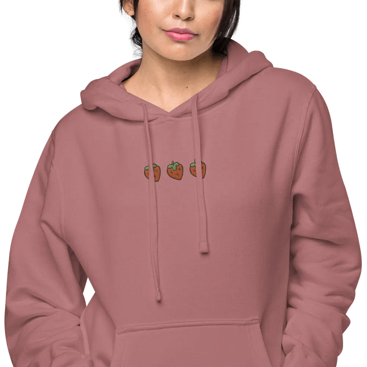 the berry hoodie product image (1)