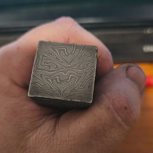 Playing around with some techniques i picked up from the legendary @maumasifirearts a couple months back. Stay tuned for what...