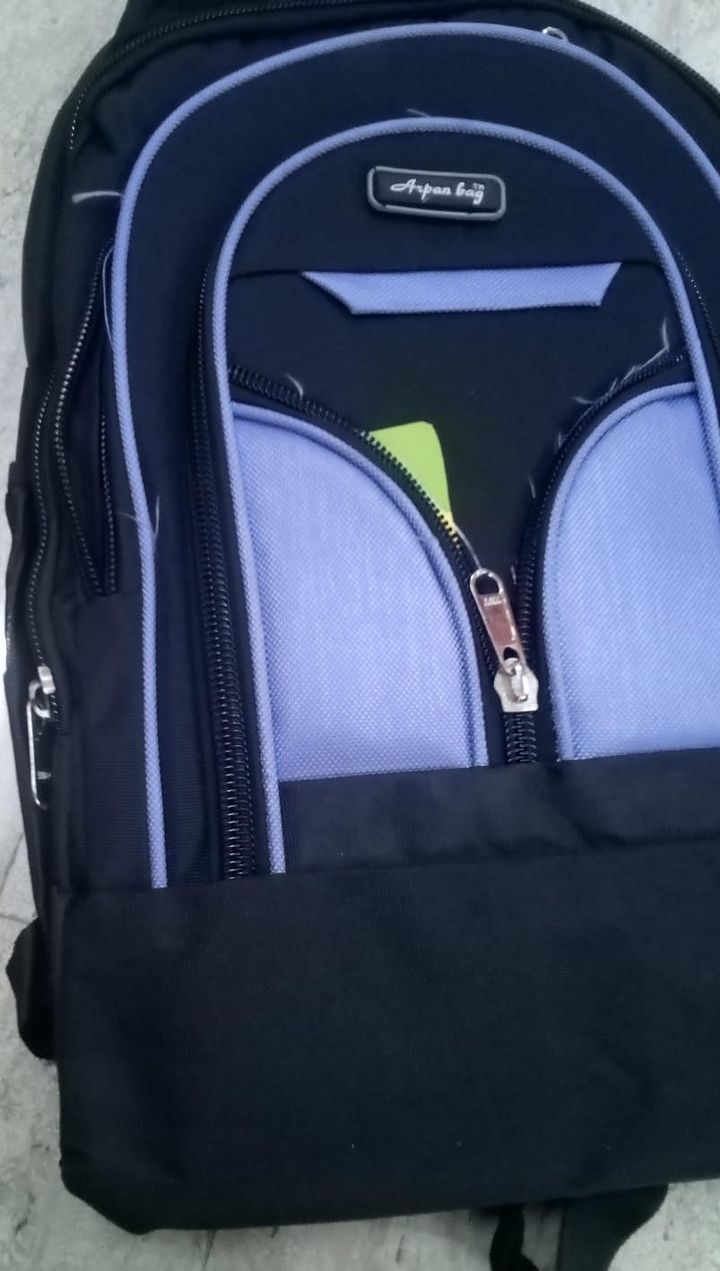 school bag product image (1)