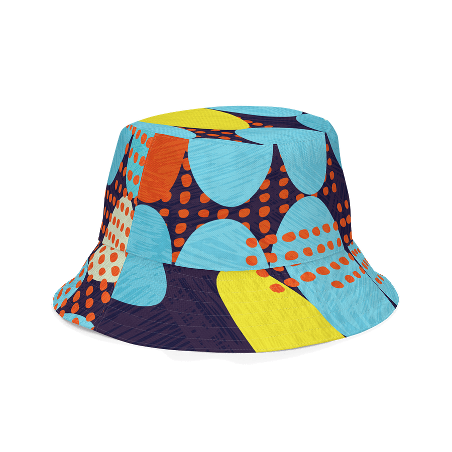 Reversible Bucket Hat – Retro Print Exterior & Sky Blue Interior | Lightweight & Breathable product image (4)