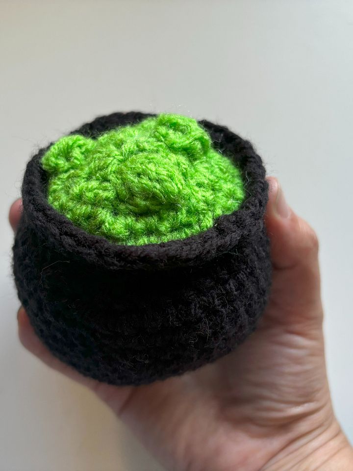Tiny Cauldron product image (1)