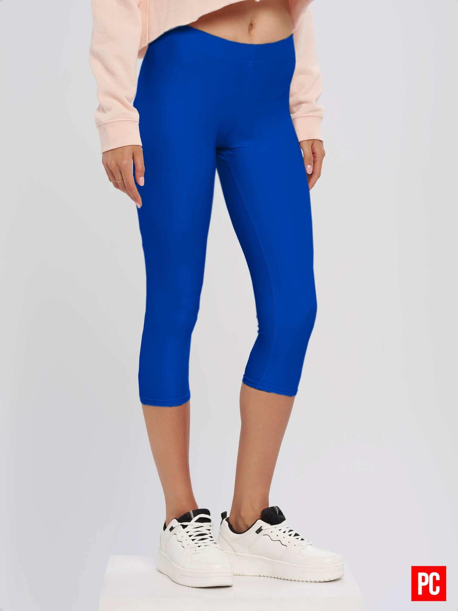 Plain Color Absolute Blue Capri Leggings product image (2)