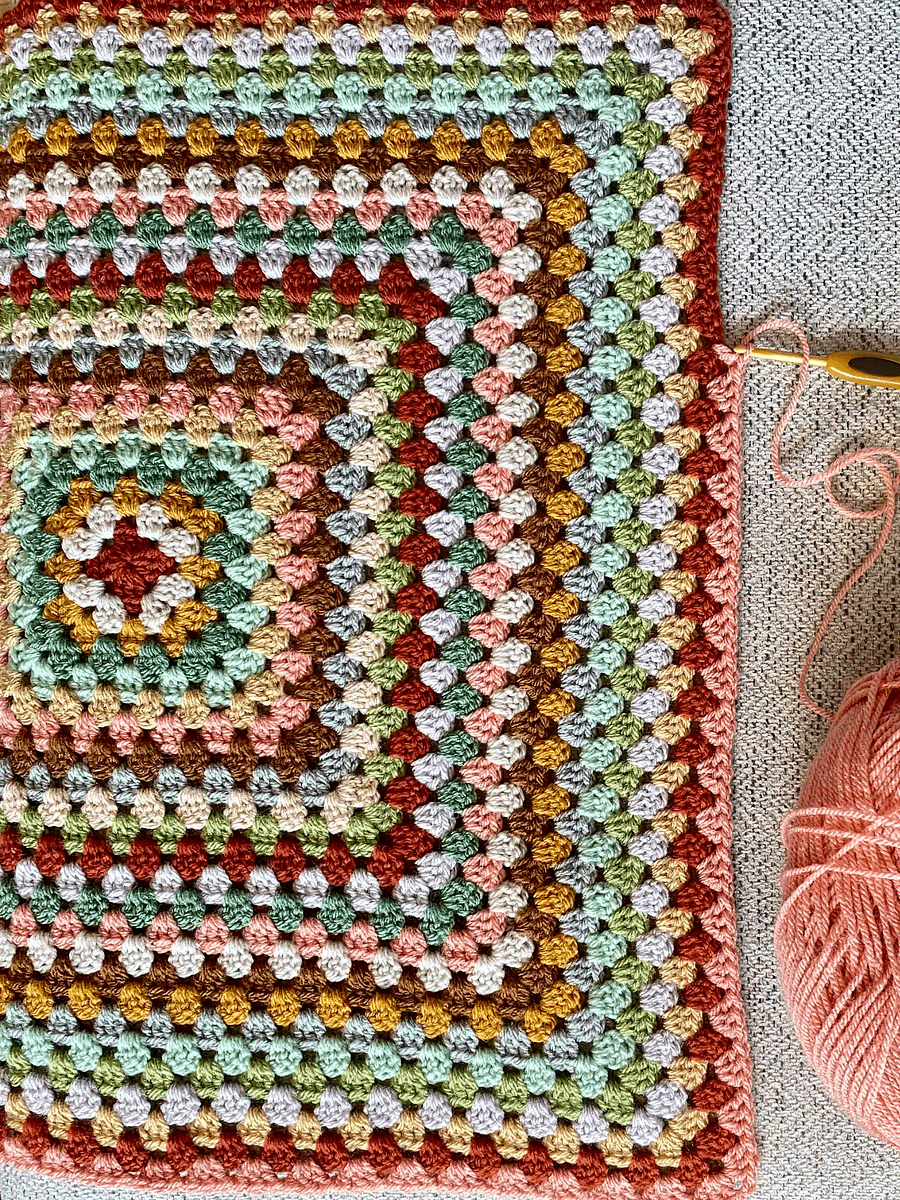 Granny Love Blanket Pattern product image (8)