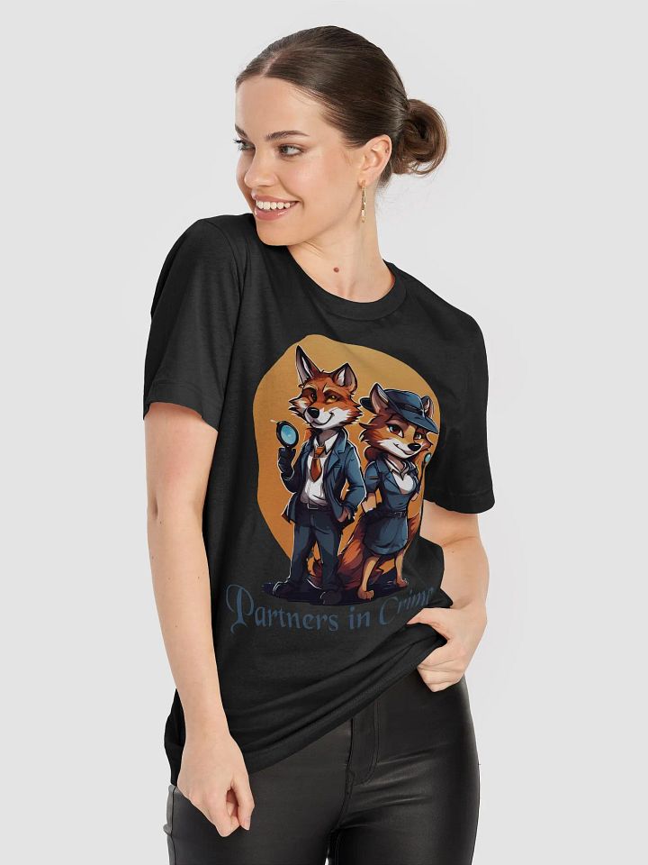 Partners in Crime Funny T-Shirt - Stylish & Funny Fox Couple Shirt for Couples product image (2)