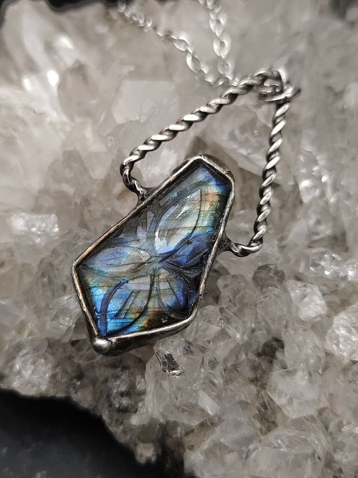 Sorcery Talisman - Floral Spector product image (1)