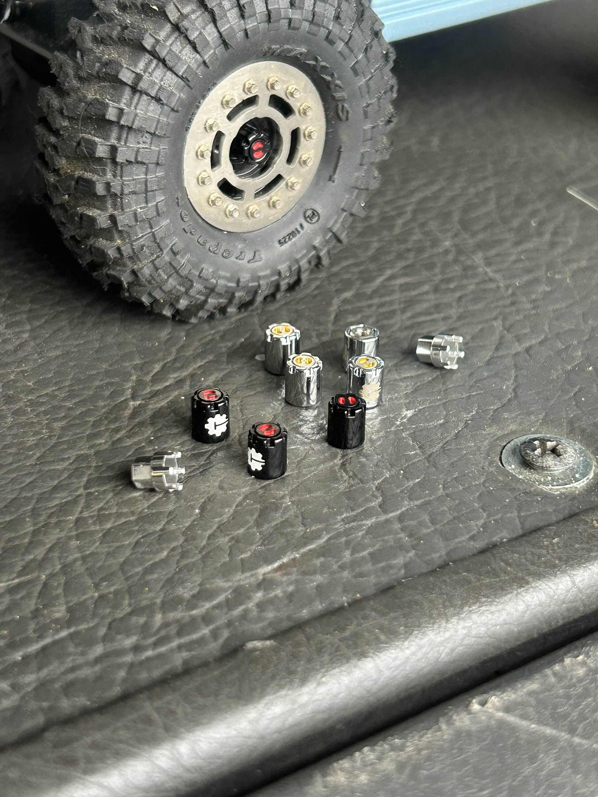 Scale Hub Wheel Nuts product image (2)