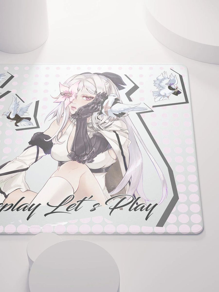 LZ's pigeons small mousepad white product image (5)