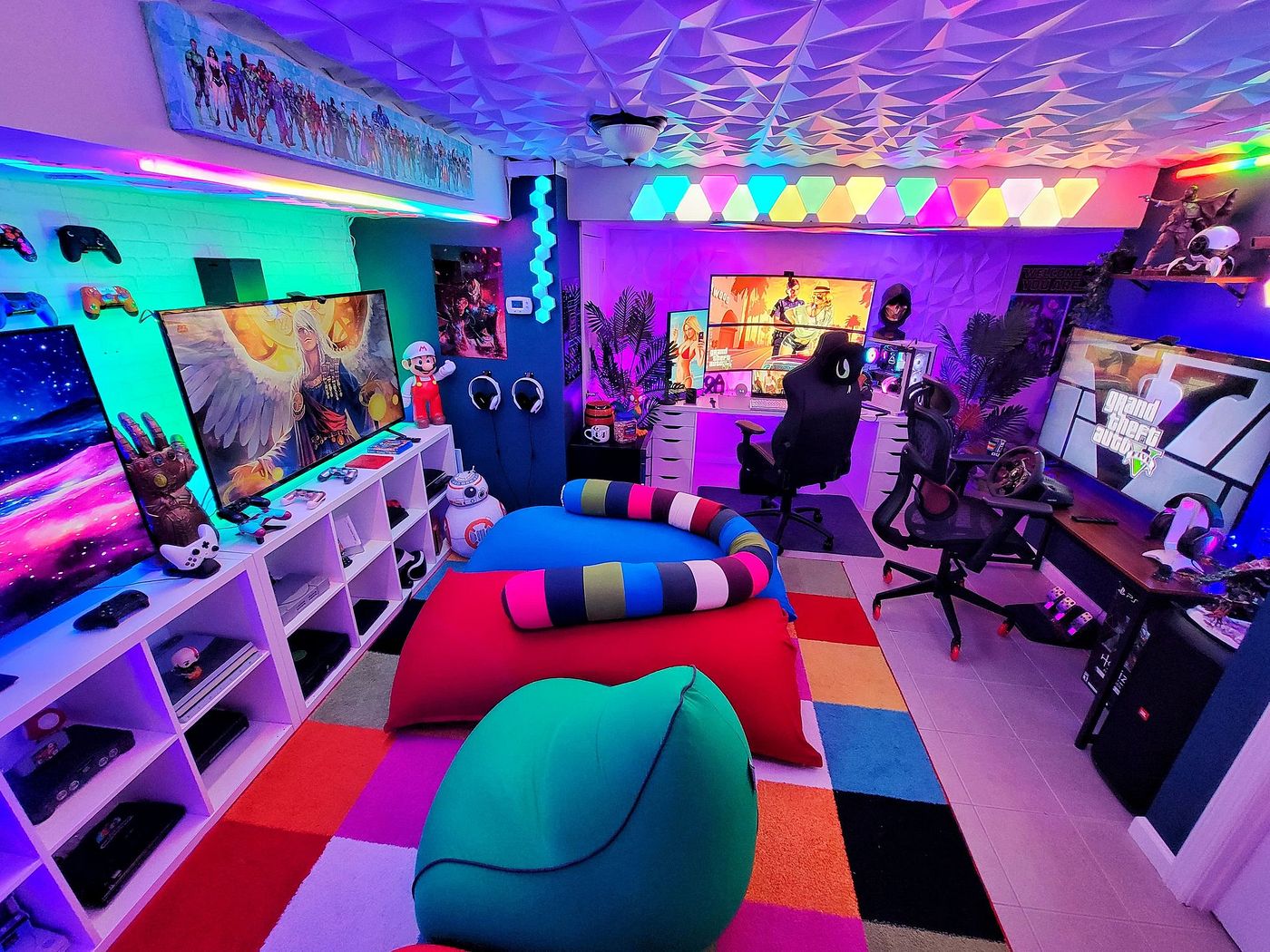 https://themes.fourthwall.com/themes/assets/397b74b4-b43a-420d-8208-b310acaca62b/assets/image-0-image-81068e600f13a6b37fc4cb7ee0f98574fe4302fe70ceaf5dbac8ce3b729224a6.jpg