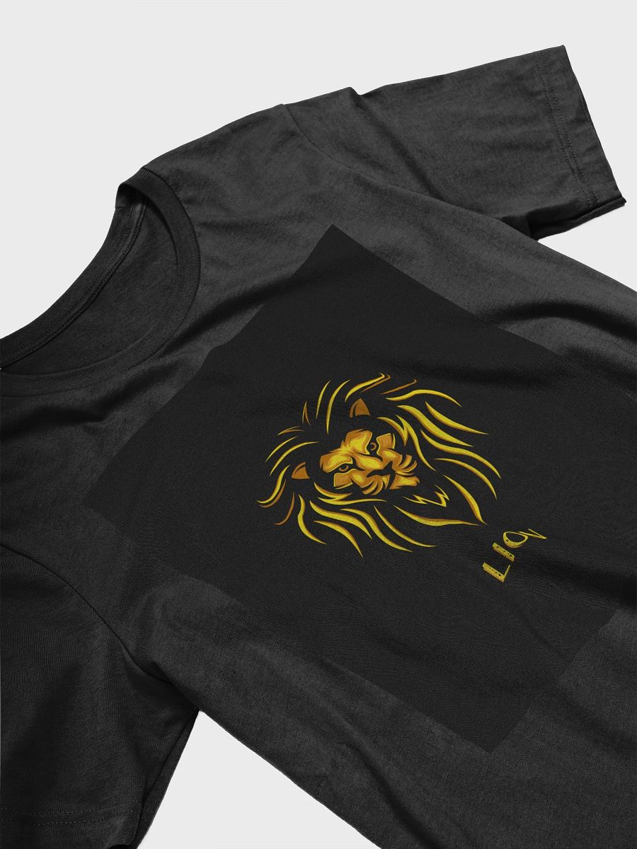 Majestic Lion Graphic Tee product image (3)