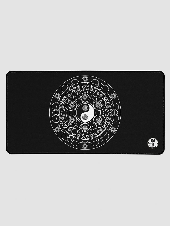 Zen Black & White Deskpad product image (1)