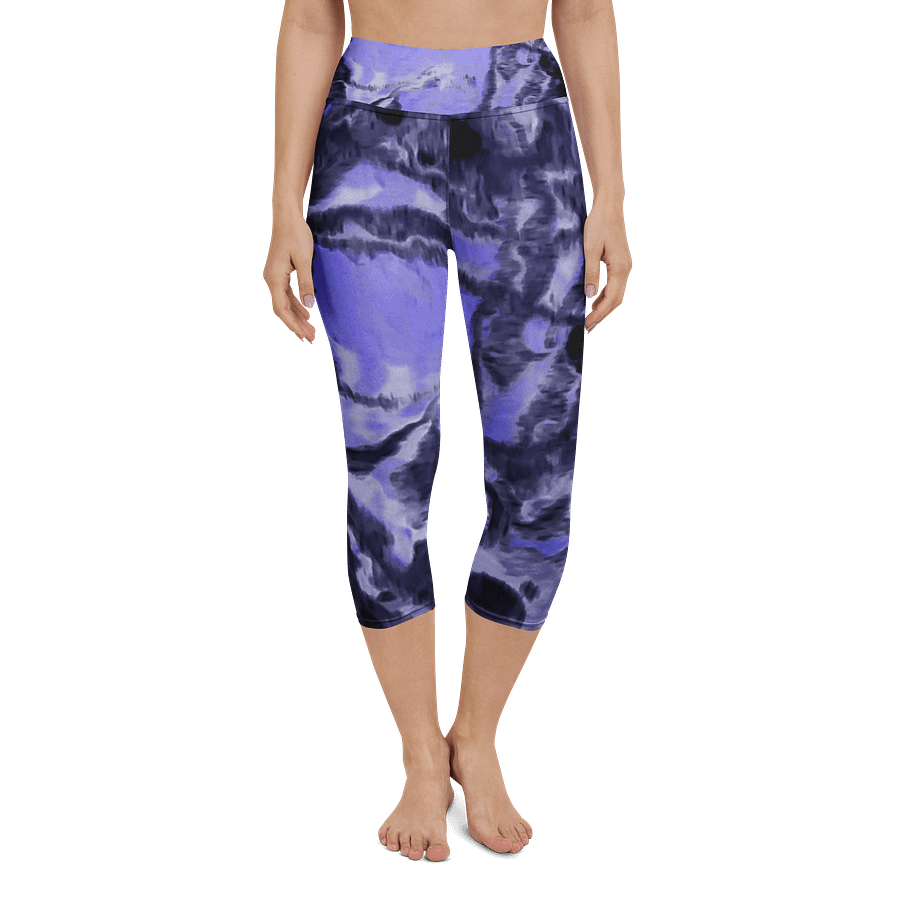 Purple Fluid Art Capri Leggings product image (4)