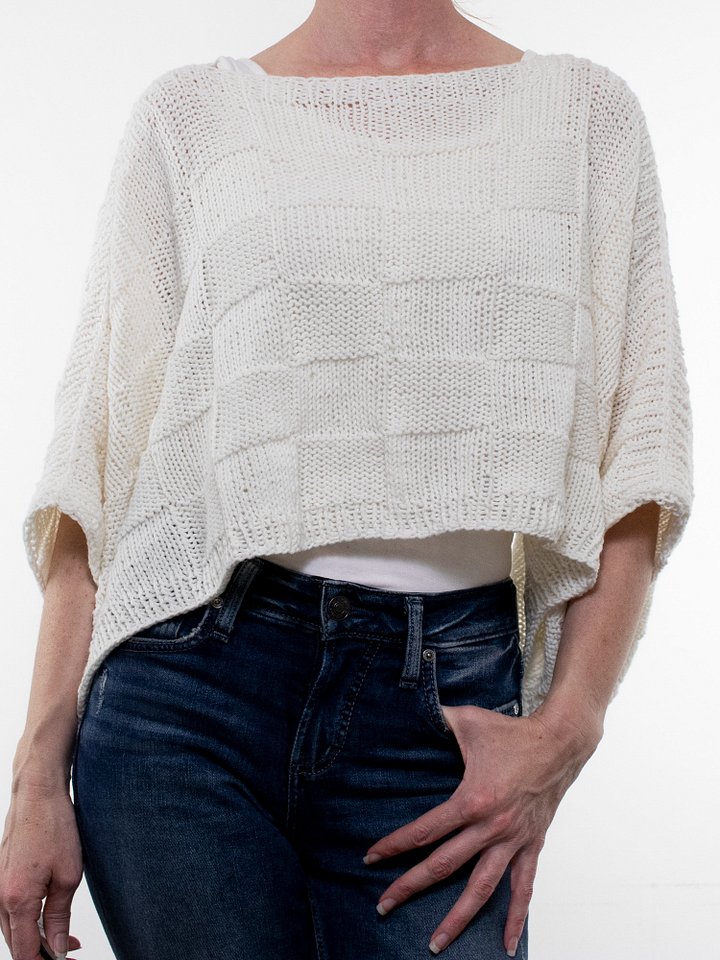 How to Knit a Seamless(ish) Quilt Poncho - Gentle Breeze product image (1)