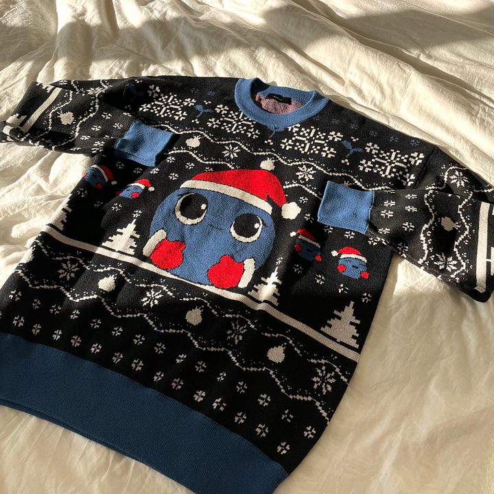 The B3rry Christmas Sweater product image (2)