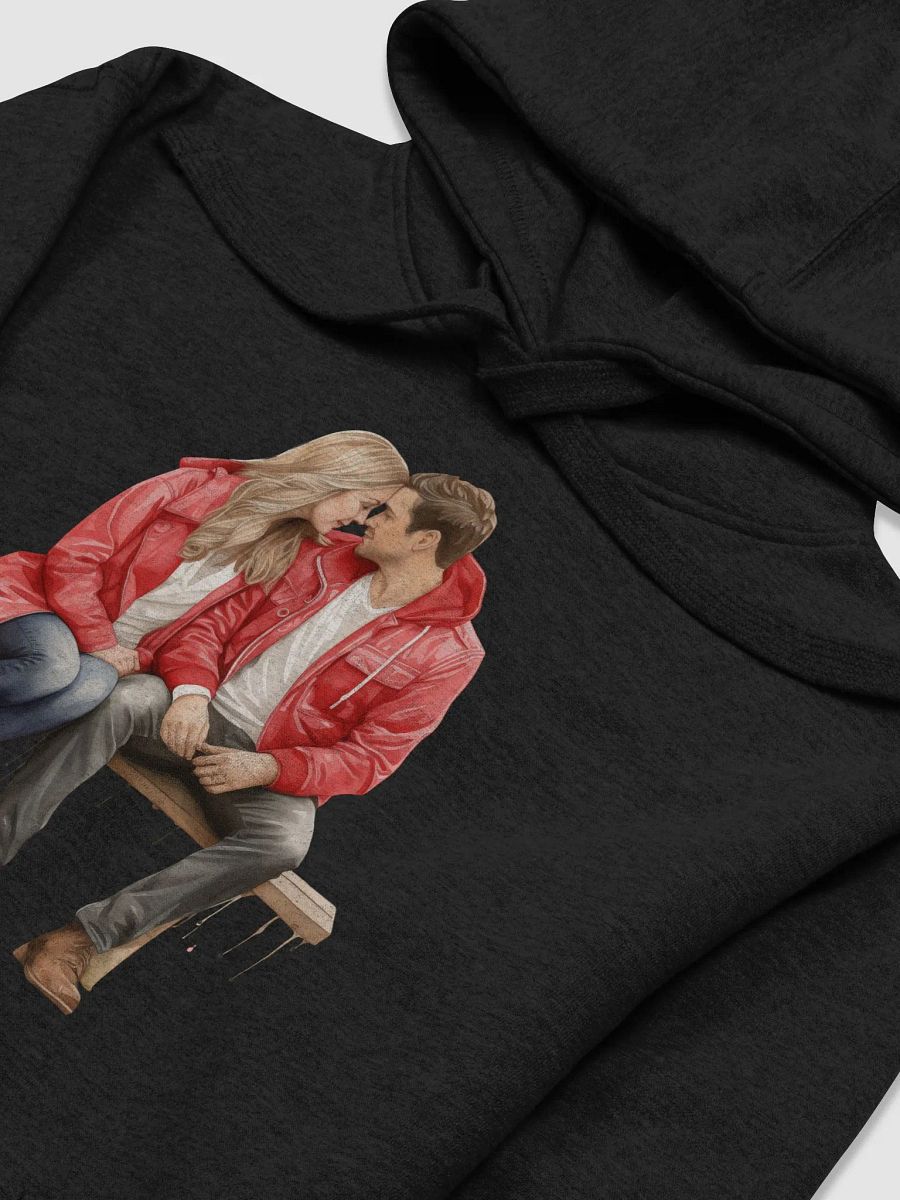 Volunteering Couple in Love product image (31)