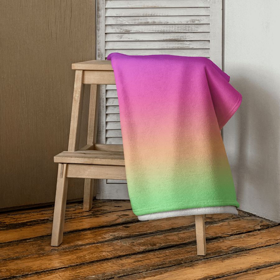 Tetrachromatica - Towel product image (4)