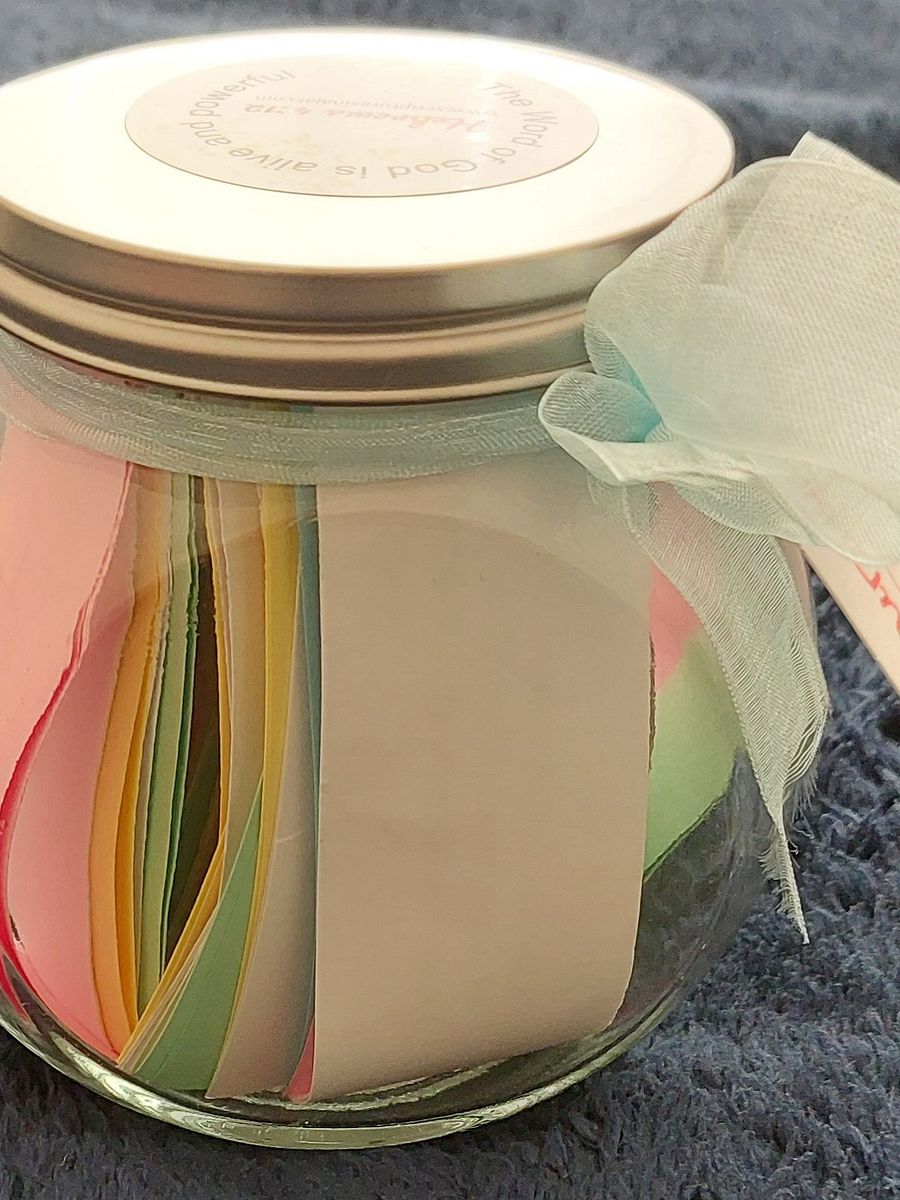 Scriptures in a Jar - Love (120 Scriptures) product image (3)