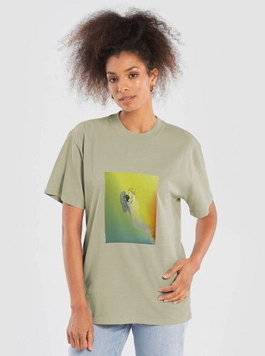 100% cotton t-shirt featuring original Sunrise illustration. Classic fit, soft and breathable fabric. Durable construction fo...