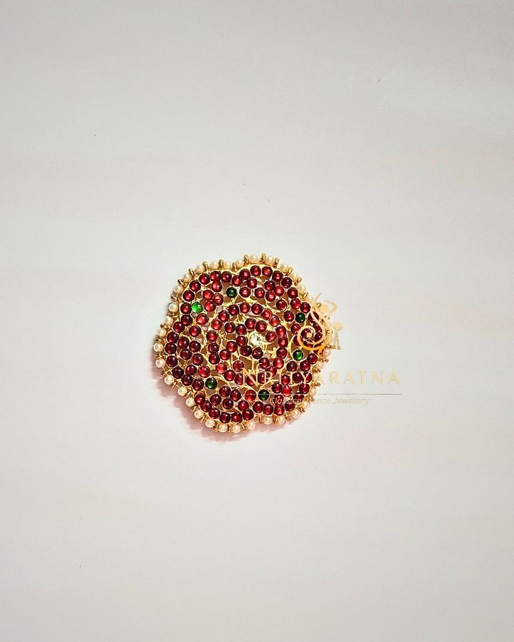 Kemp stone with White Moti - Rakodi product image (1)