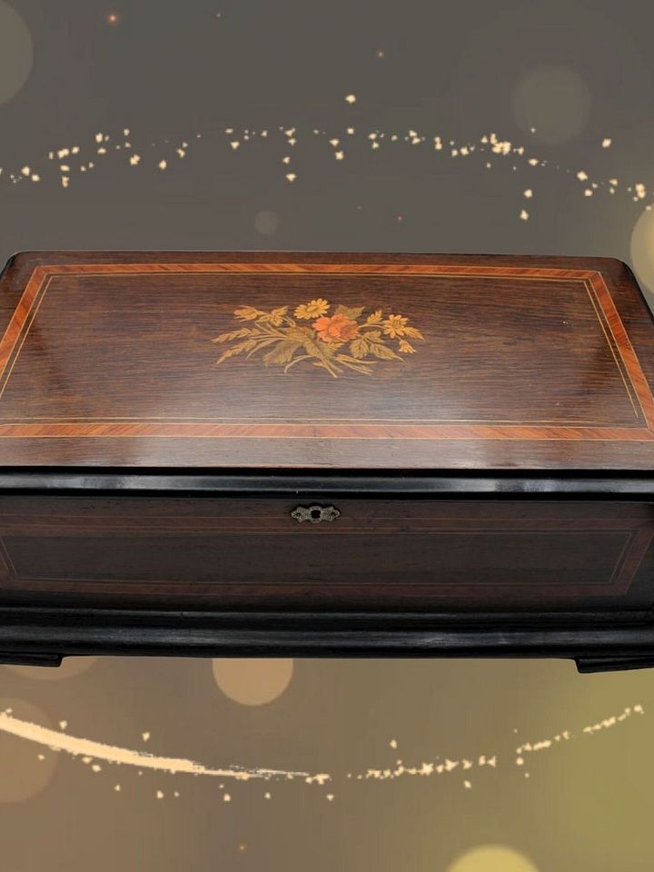 Caixa de Música Francesa do Século XIX, desenho floral, oito músicas sinfónicas, peça de coleção product image (1)