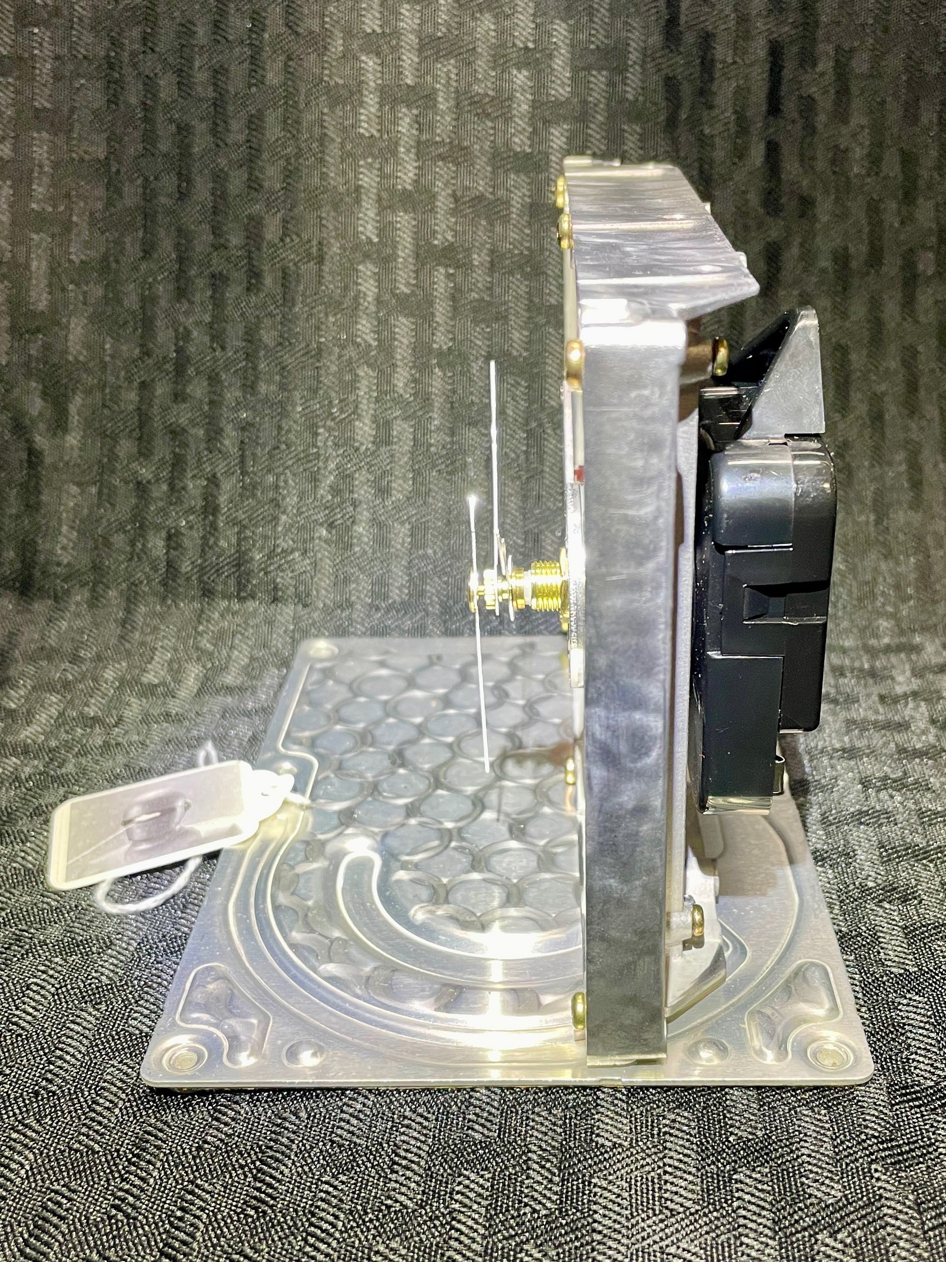 Gort - Hard Drive Clock product image (3)