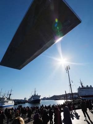 Huge alien craft in the sky, is this how  3 I Atlas will appear? #3iatlas #space #ufo #aliensarereal #interstellar 