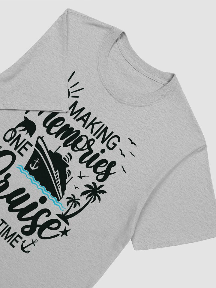 Making Memories One Cruise at a Time Unisex Softstyle T-Shirt Light Colours product image (2)