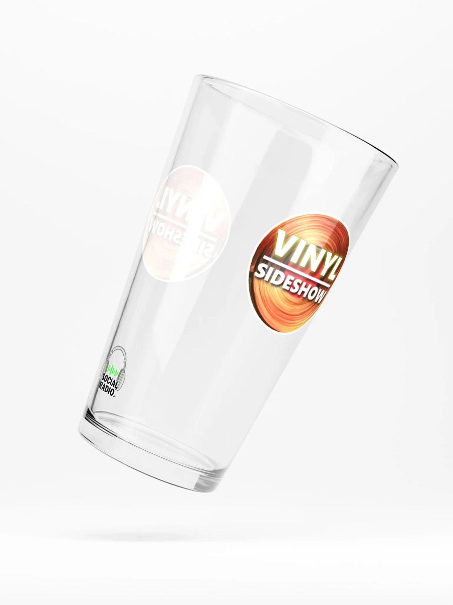 Sideshow Pint Glass product image (5)
