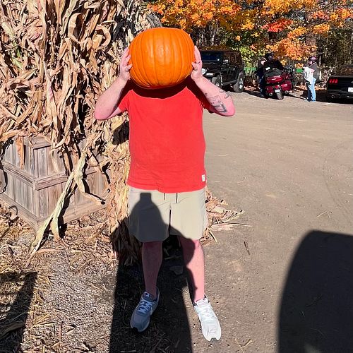 I’m not sure if everyone has ever said this but it’s fall, y’all!I had a gourd time and I kept telling my wife she was the cu...