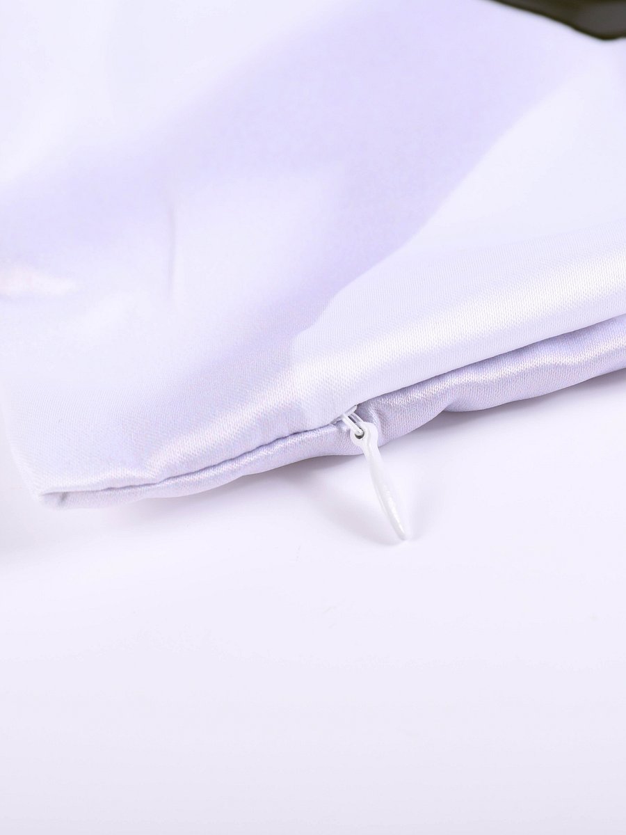 Alecto Dakimakura product image (4)