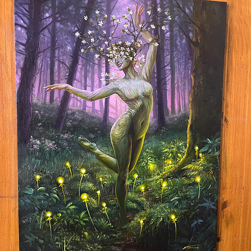 👉slanted photo to avoid glare!
Finished this forest dryad painting because… well, I kinda needed a forest dryad land token, s...