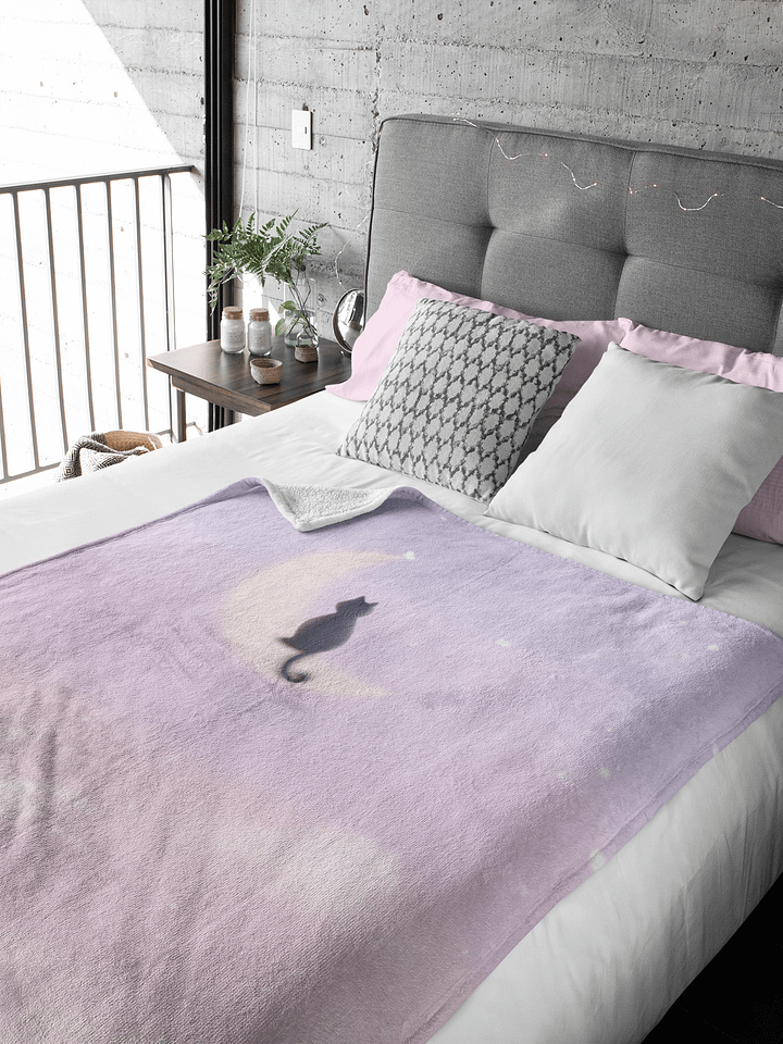 Elegant Pink Silk-Touch Throw Blanket – Hypoallergenic Comfort for Any Space product image (2)