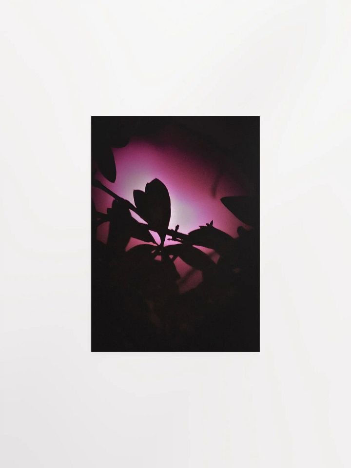Red Plant Glow product image (1)