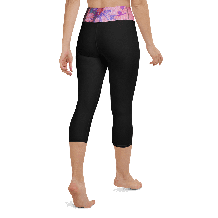 Paradise Breeze Black Yoga Capri Leggings product image (3)