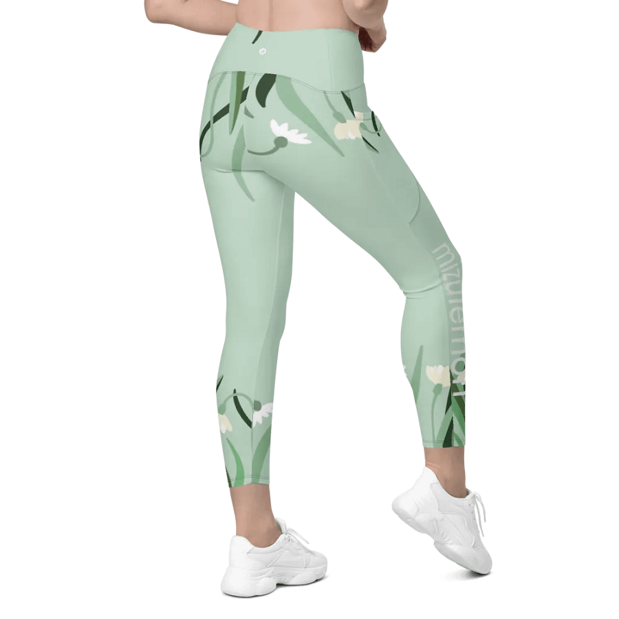Mizulemon w/ Front Pocket - Green Lily product image (8)