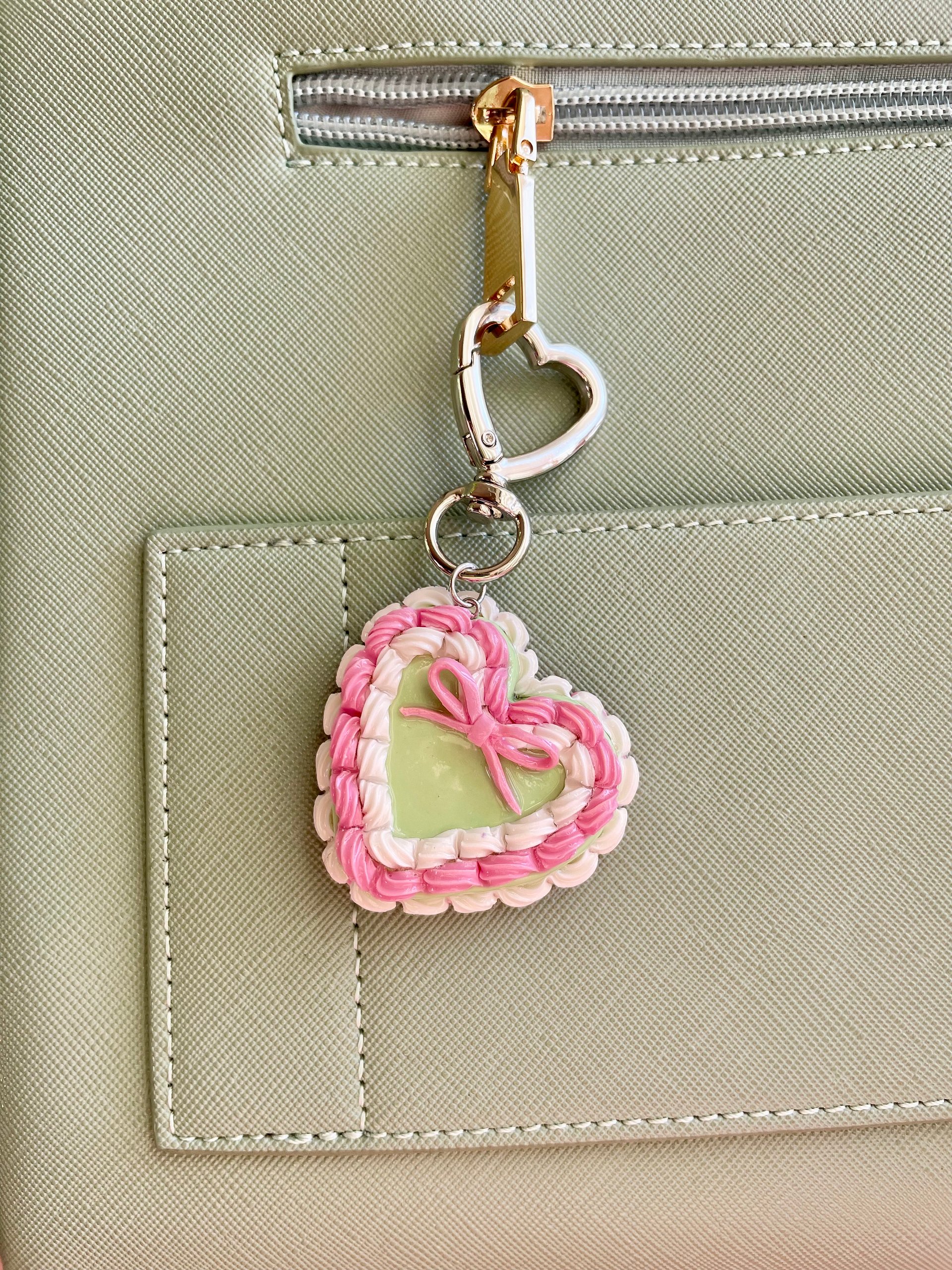 Meadow Mousse - Coquette Heart Cake Keychain product image (3)