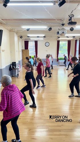 An Everlasting Love Affair with the Cha Cha Cha!
💃🏻🔥🪩🕺🏽

Music: #EverLastingLove #LoveAffair #dance #danceschool #ballroomdan...