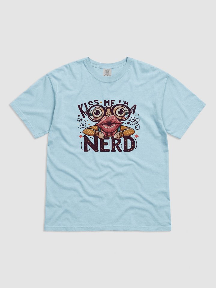 Kiss Me I'm a Nerd Tee product image (2)
