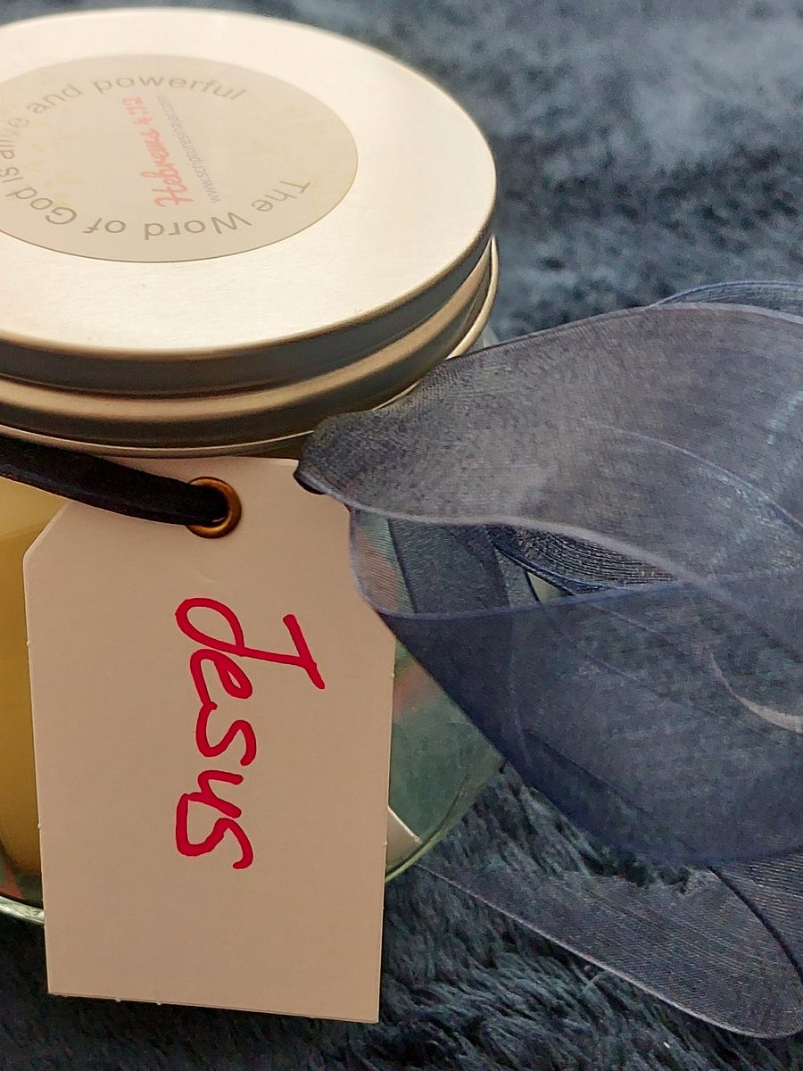 Scriptures in a Jar - Jesus (120 Scriptures) product image (1)