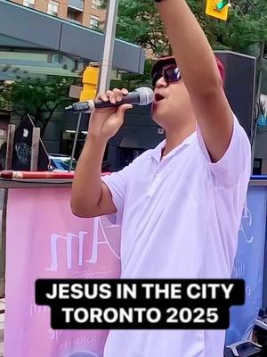 God bless Toronto, God bless Canada!!! Jesus in the City 2025 🇨🇦 🍁 🙏 #JesusInTheCity #christiantiktok #fyp #foryoupage #JesusLovesYou 