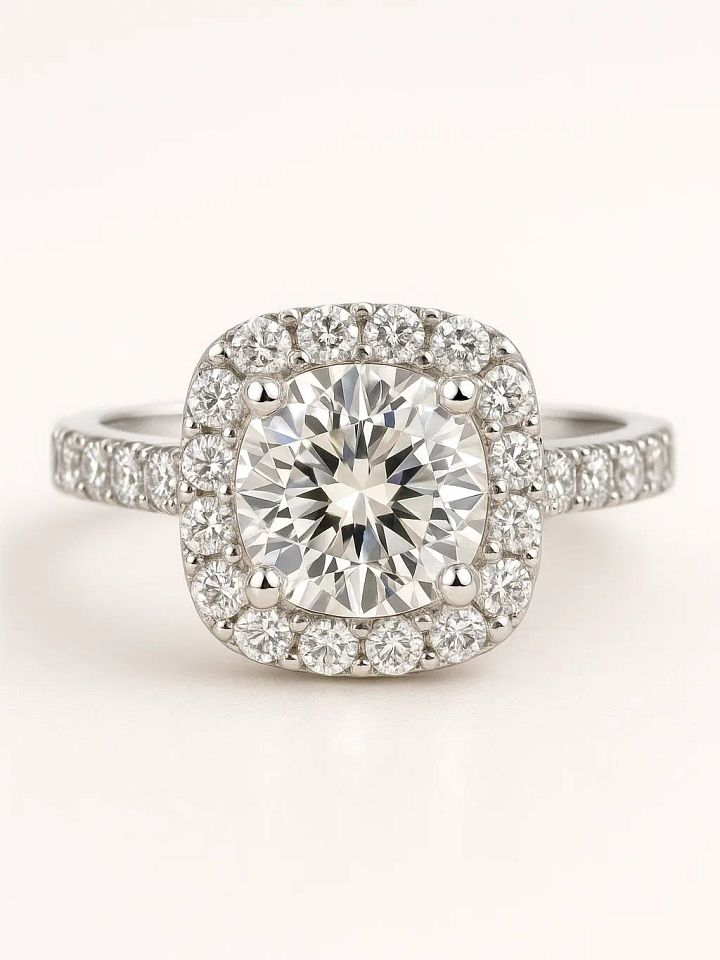 The Eira Ring product image (1)