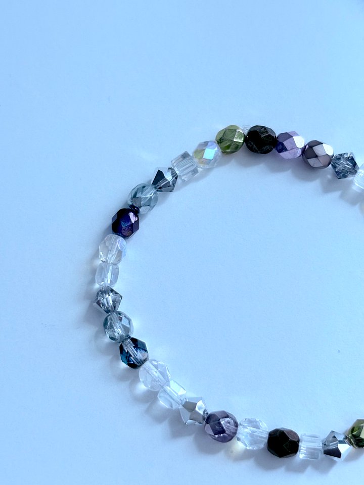 Handmade 8" Clear & Metallic Bead Stretch Bracelet | Coastal Charm Jewelry by Monique Faella Designs™ | MFD-00168 product image (2)